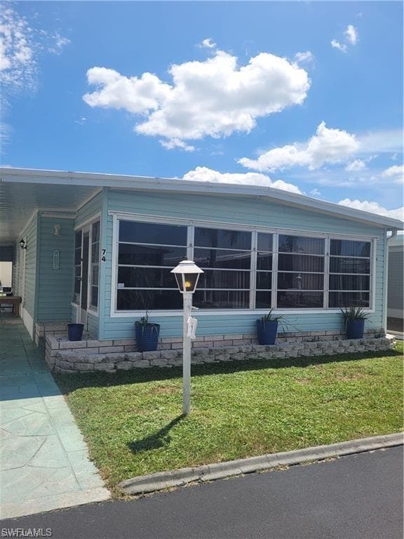 74 Palos DR # 74, NAPLES FL 34104-1