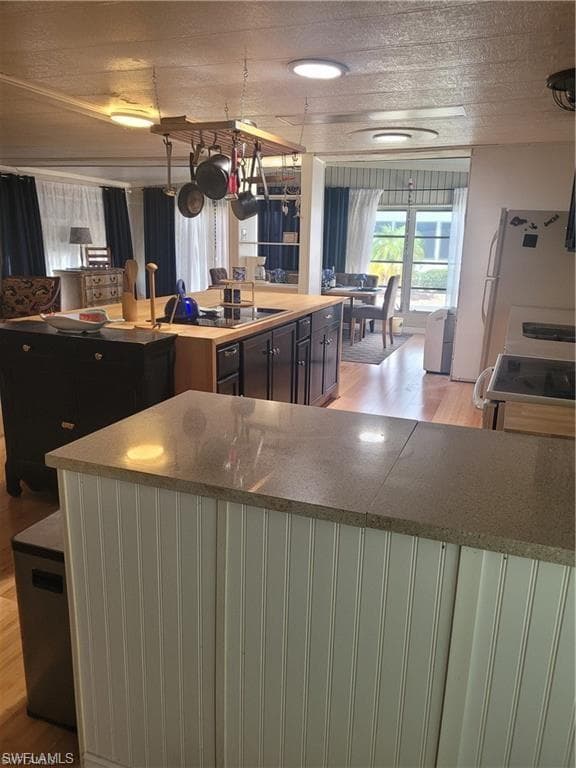 74 Palos DR # 74, NAPLES FL 34104-4