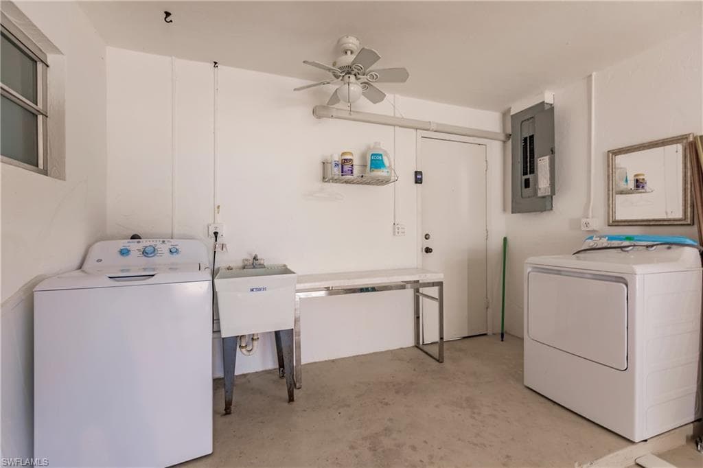 217 Yorkshire CT # 2, NAPLES FL 34112-29