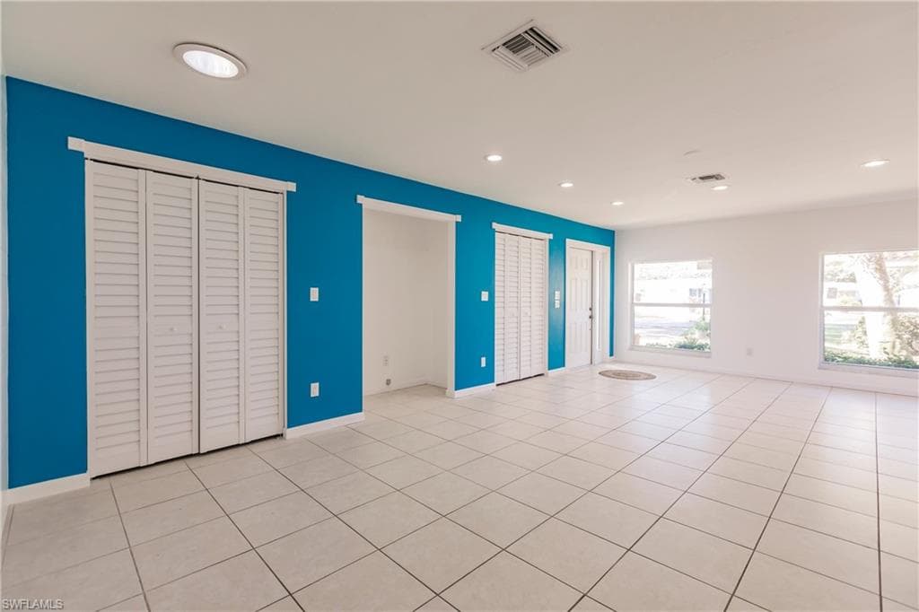 217 Yorkshire CT # 2, NAPLES FL 34112-10