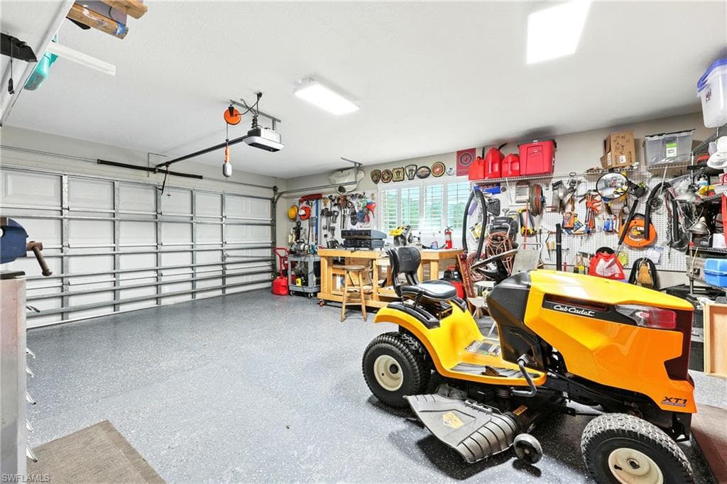 10758 Grayson ST, JACKSONVILLE FL 32220-33