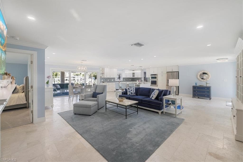 221 Albatross ST, FORT MYERS BEACH FL 33931-6