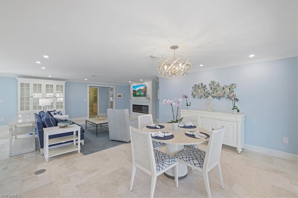 221 Albatross ST, FORT MYERS BEACH FL 33931-8