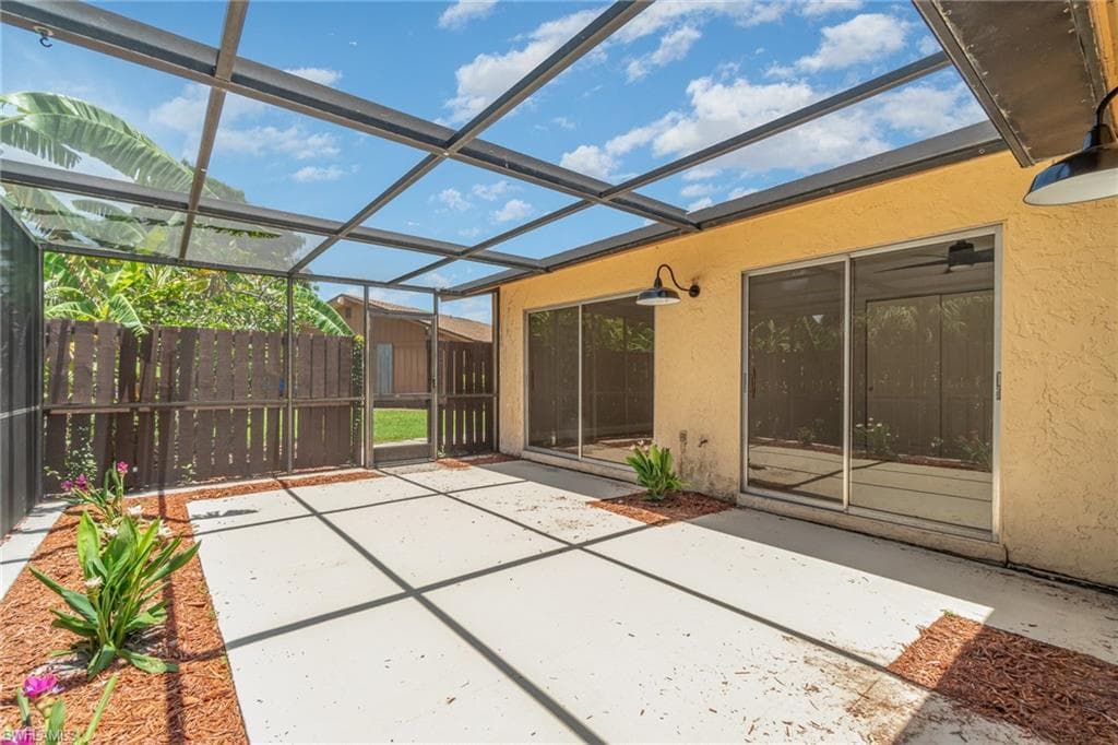 17287 Timber Oak LN, FORT MYERS FL 33908-22