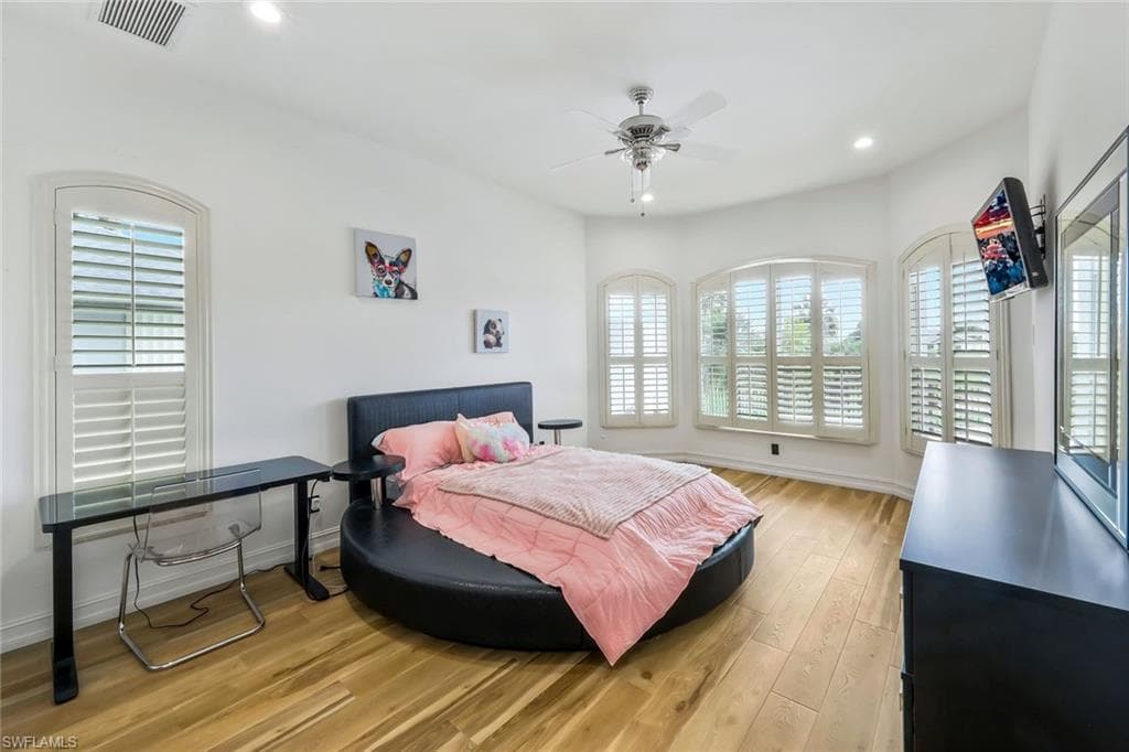 11929 Princess Grace CT, CAPE CORAL FL 33991-29