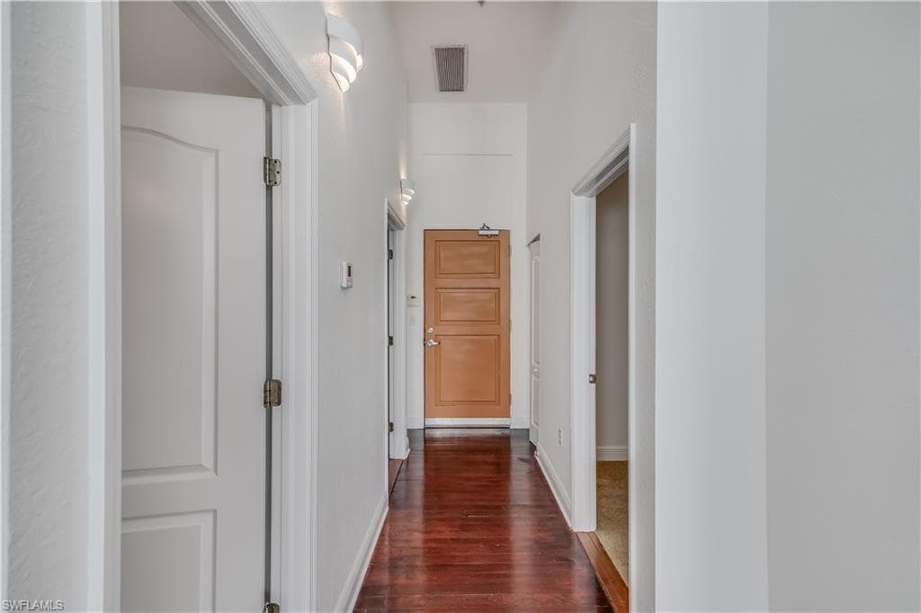 2260 1st ST # 204, FORT MYERS FL 33901-11