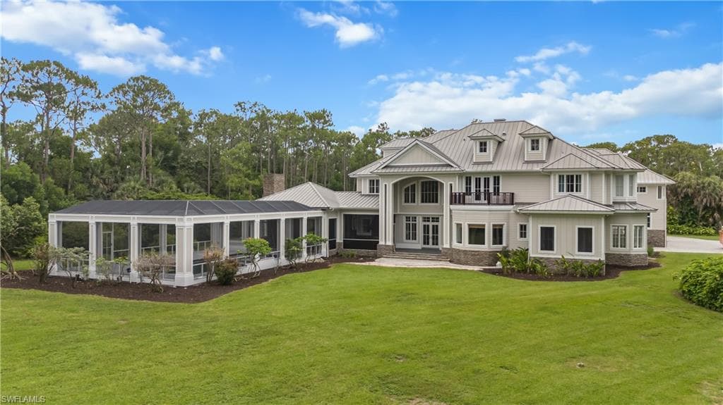 2263 Coach House LN, NAPLES FL 34105-4