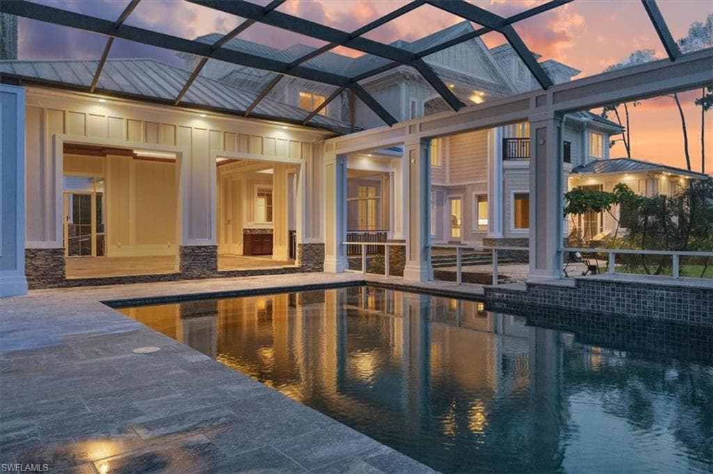 2263 Coach House LN, NAPLES FL 34105-44