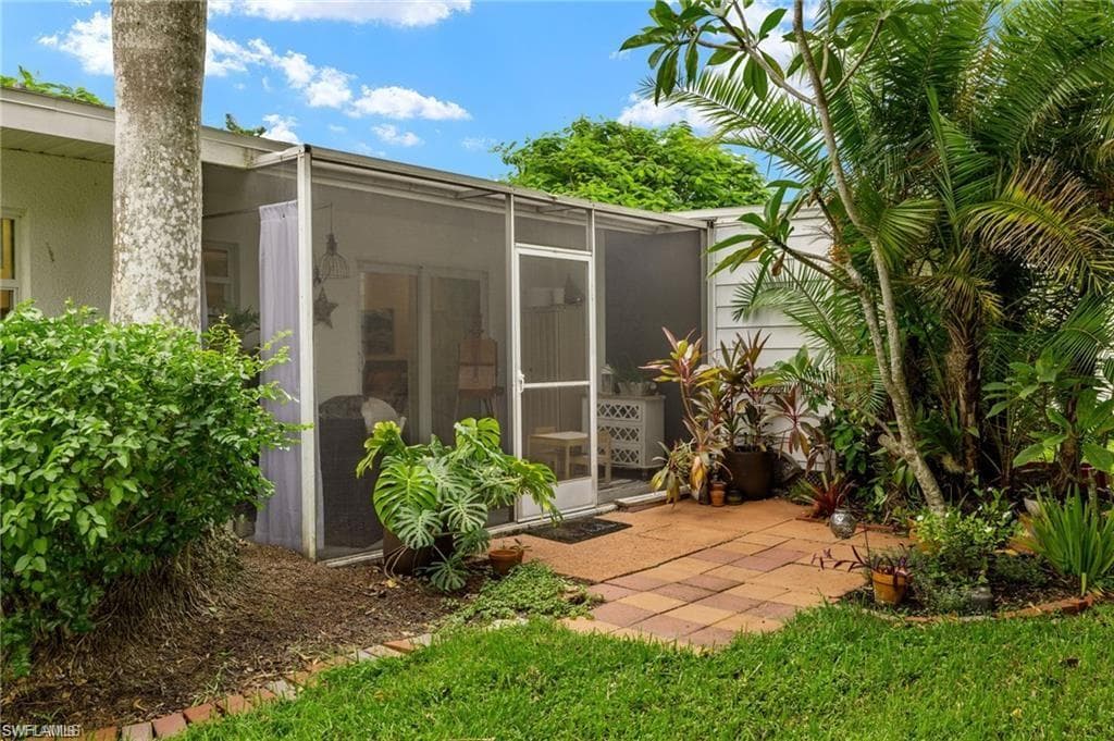 817 Courtington LN # 2, FORT MYERS FL 33919-22