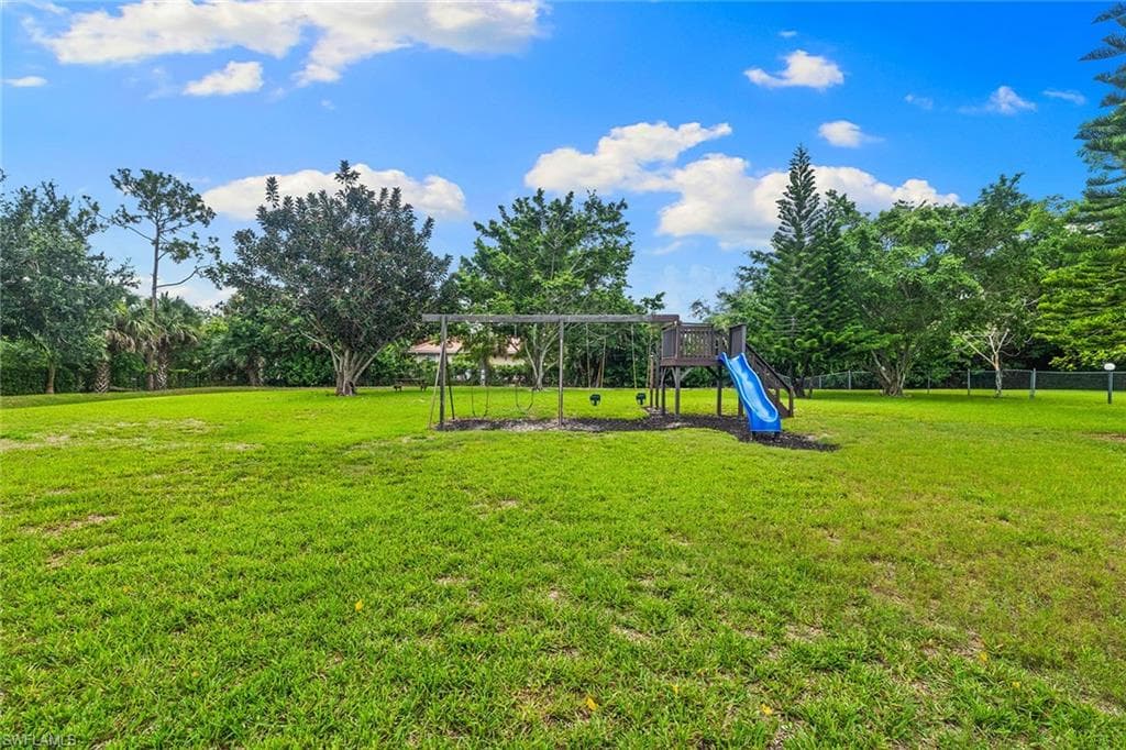 3364 Timberwood CIR, NAPLES FL 34105-26