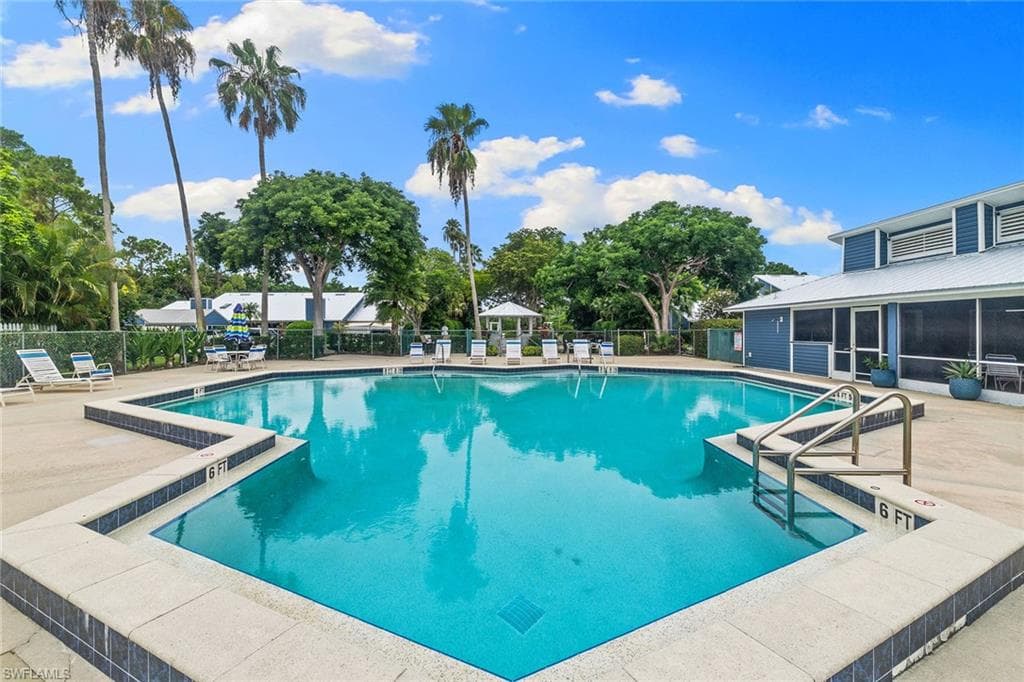 3364 Timberwood CIR, NAPLES FL 34105-23