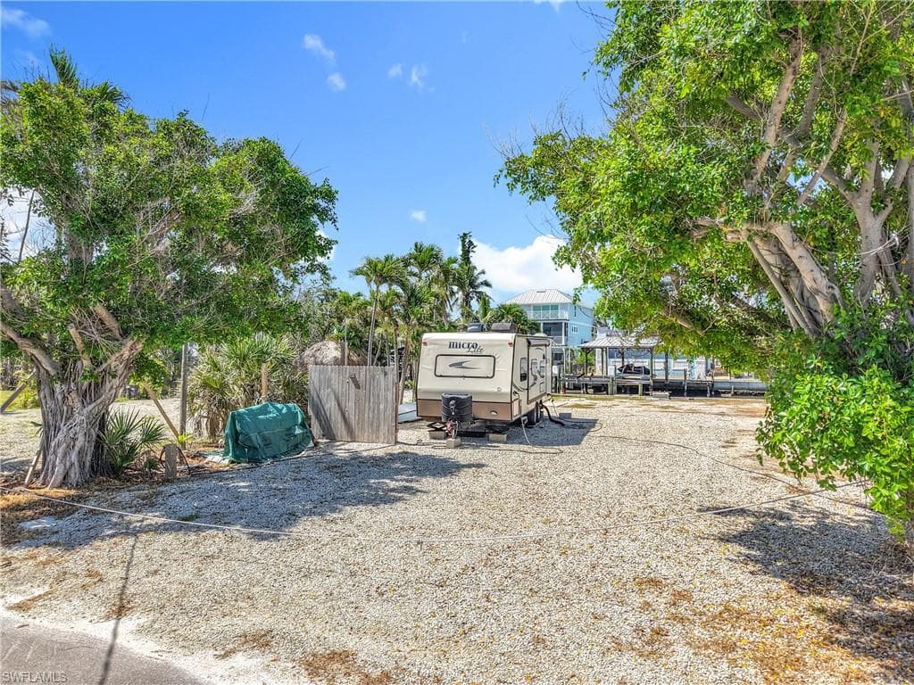 1339 Santos RD, FORT MYERS BEACH FL 33931-22