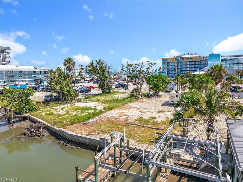 1339 Santos RD, FORT MYERS BEACH FL 33931-26