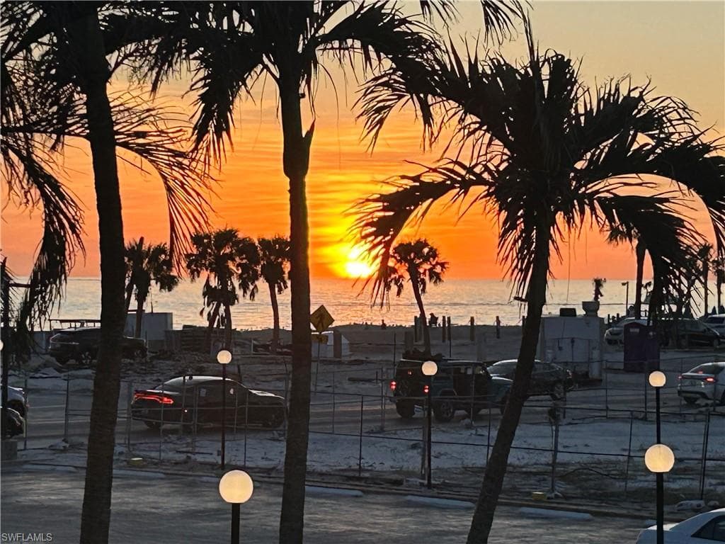 1339 Santos RD, FORT MYERS BEACH FL 33931-5