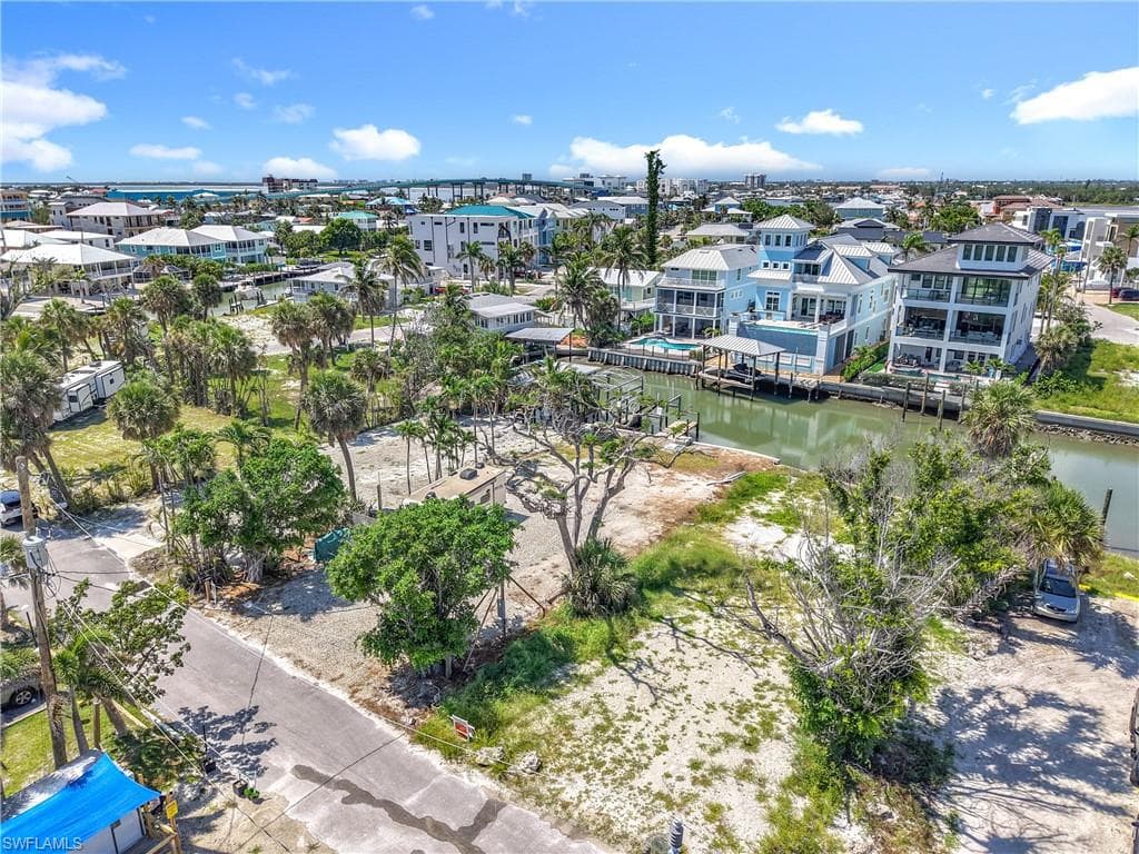 1339 Santos RD, FORT MYERS BEACH FL 33931-16