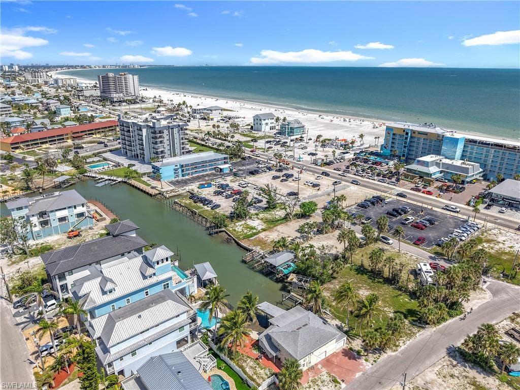 1339 Santos RD, FORT MYERS BEACH FL 33931-21