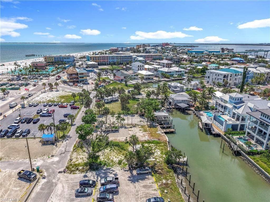 1339 Santos RD, FORT MYERS BEACH FL 33931-33