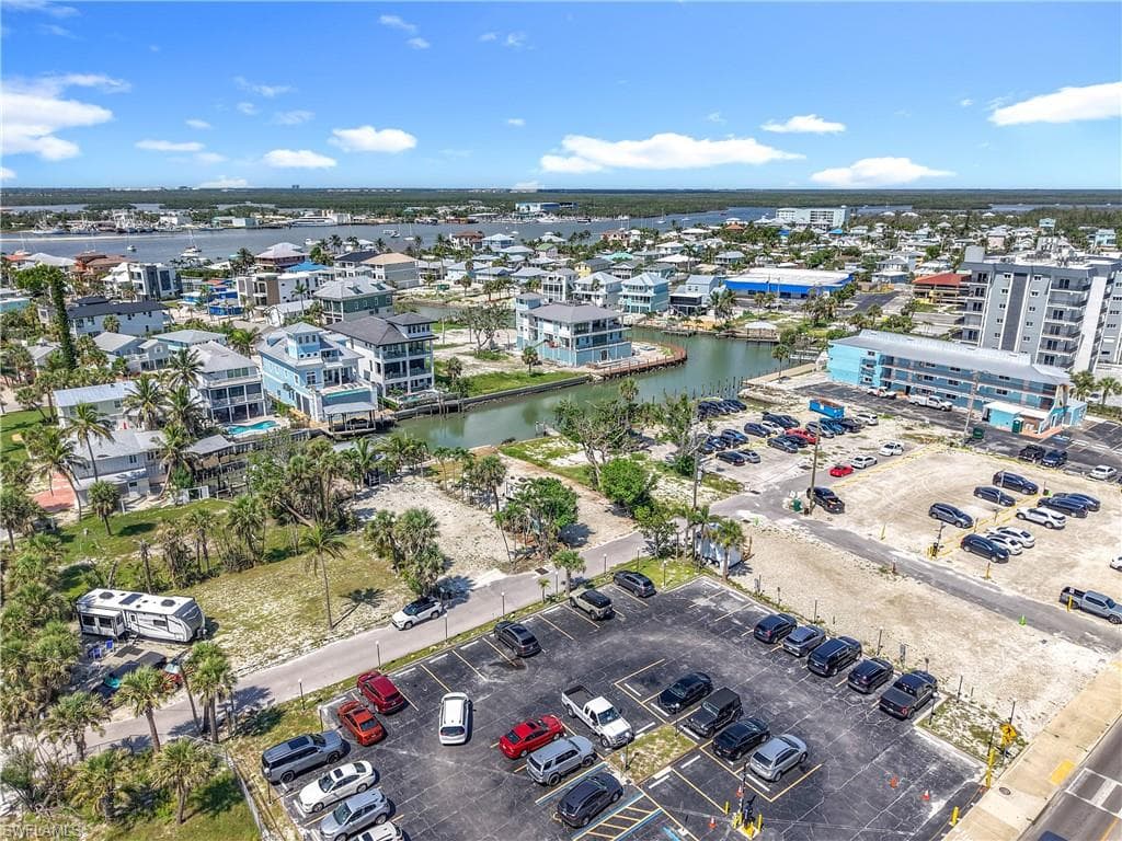 1339 Santos RD, FORT MYERS BEACH FL 33931-13