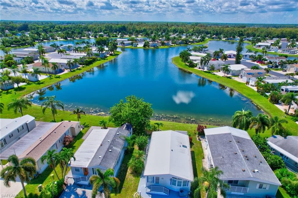 1031 Crystal Lake DR, NAPLES FL 34120-27