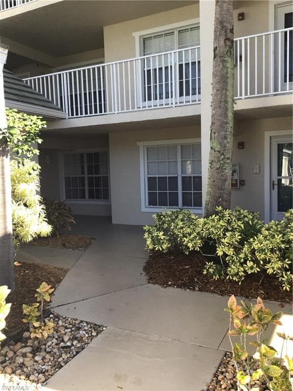 28861 Bermuda Lago CT # 105, BONITA SPRINGS FL 34134-1