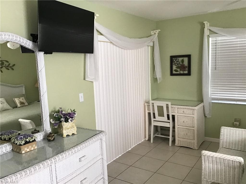 28861 Bermuda Lago CT # 105, BONITA SPRINGS FL 34134-14