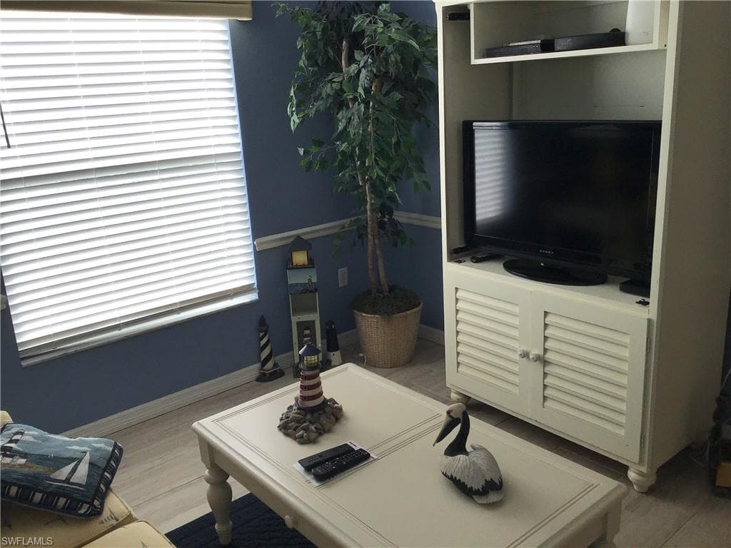 28861 Bermuda Lago CT # 105, BONITA SPRINGS FL 34134-18