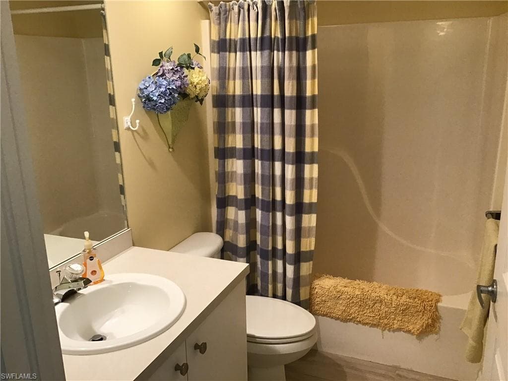 28861 Bermuda Lago CT # 105, BONITA SPRINGS FL 34134-20