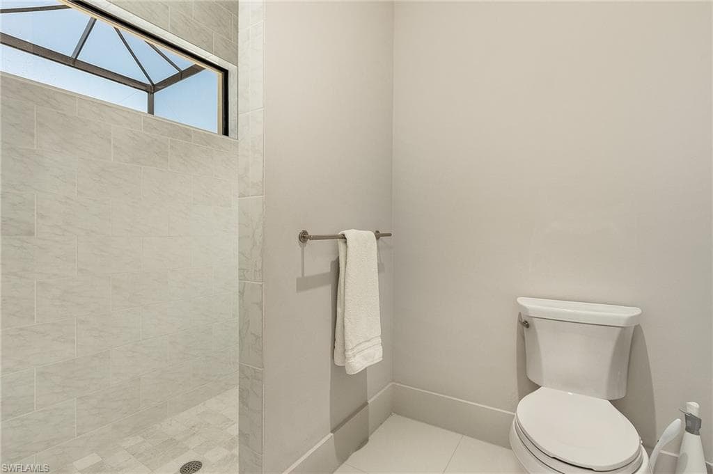 11695 Royal Tee CIR, CAPE CORAL FL 33991-18