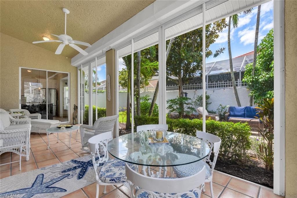 2124 Paget CIR # 1, NAPLES FL 34112-16