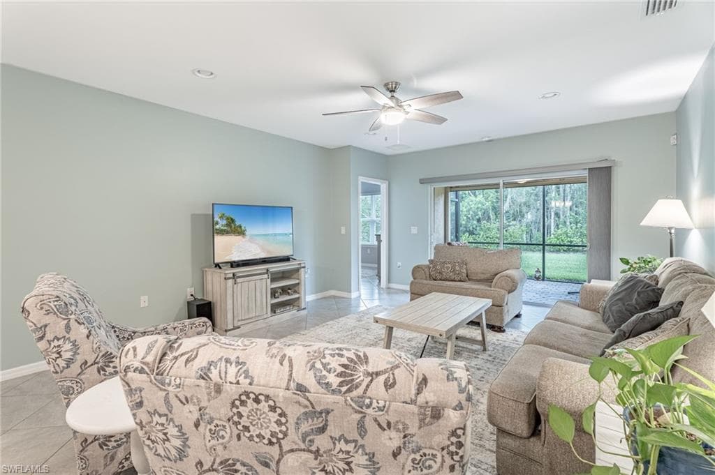 4334 Dutchess Park RD, FORT MYERS FL 33916-12