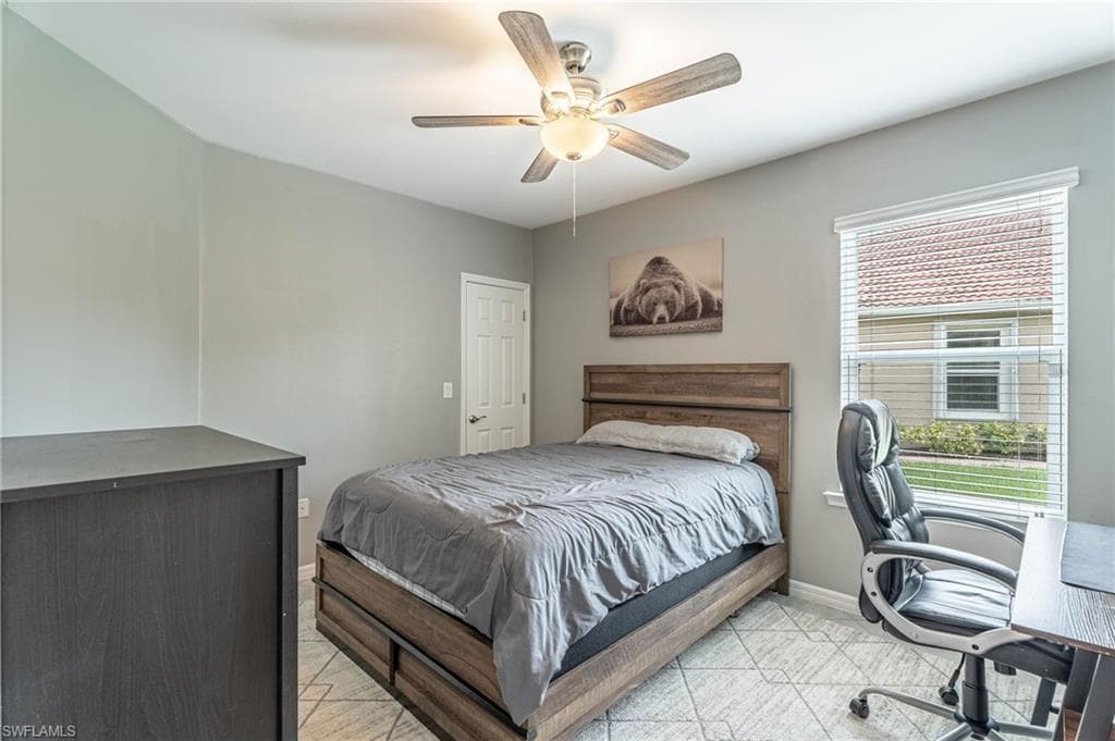 4334 Dutchess Park RD, FORT MYERS FL 33916-19