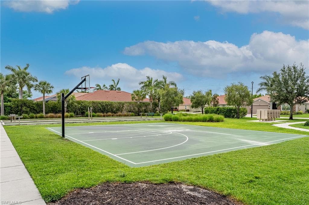 4334 Dutchess Park RD, FORT MYERS FL 33916-48