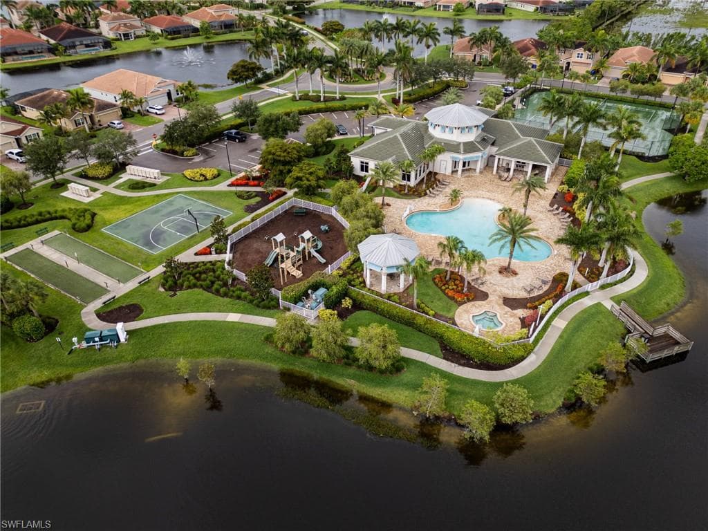 4334 Dutchess Park RD, FORT MYERS FL 33916-34