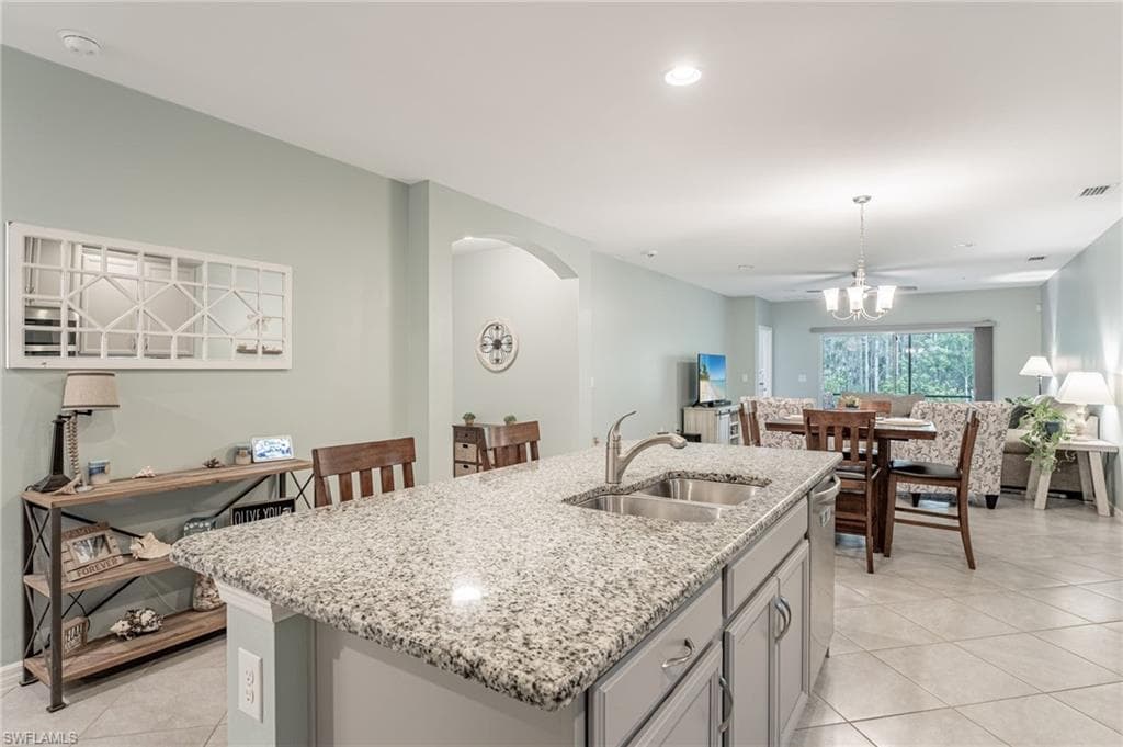 4334 Dutchess Park RD, FORT MYERS FL 33916-7