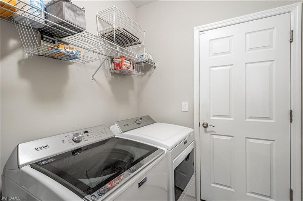 4334 Dutchess Park RD, FORT MYERS FL 33916-24