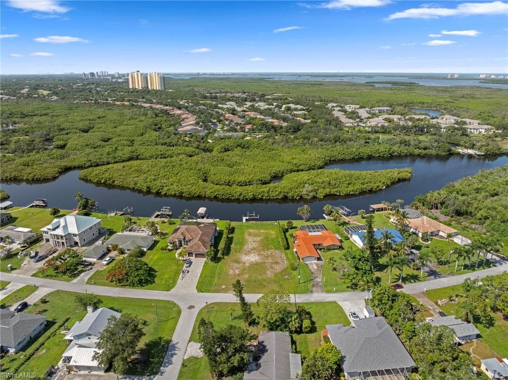 4947 Riverside DR, ESTERO FL 33928-4