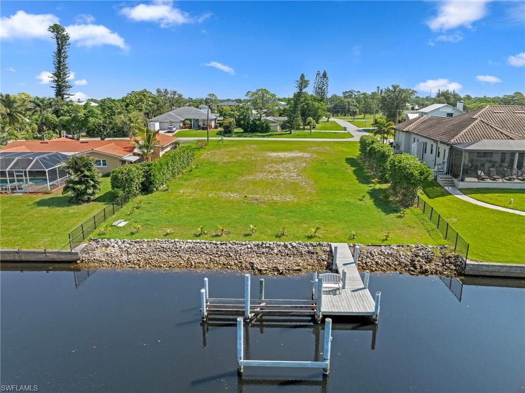 4947 Riverside DR, ESTERO FL 33928-9