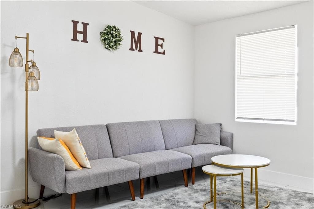 3064 Connecticut AVE, NAPLES FL 34112-6