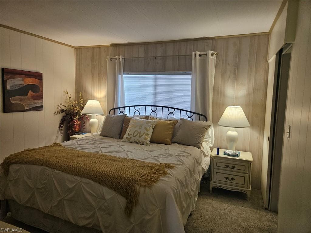 9 Amethyst AVE # 9A, NAPLES FL 34114-22