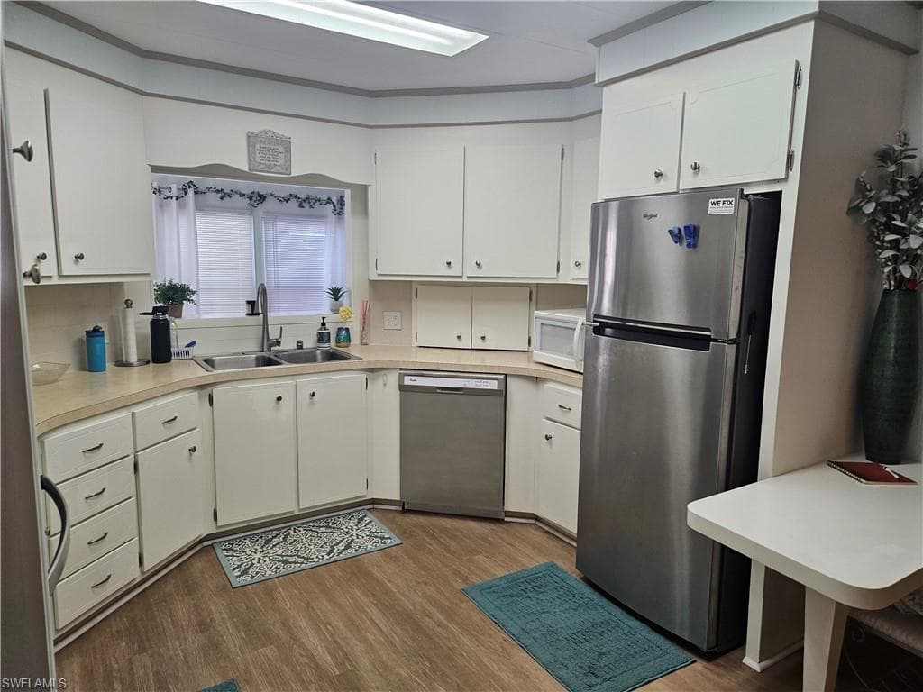 9 Amethyst AVE # 9A, NAPLES FL 34114-5