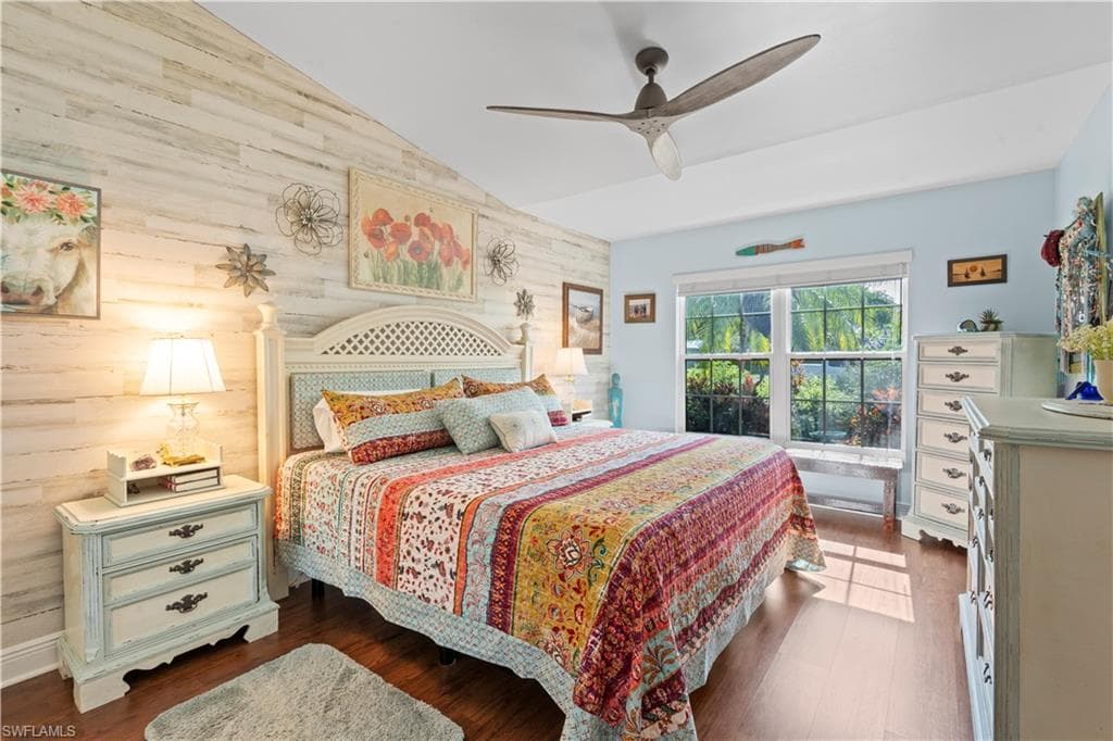 9967 Country Oaks DR, FORT MYERS FL 33967-5