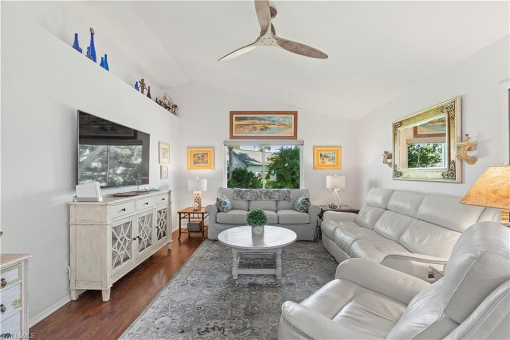 9967 Country Oaks DR, FORT MYERS FL 33967-9