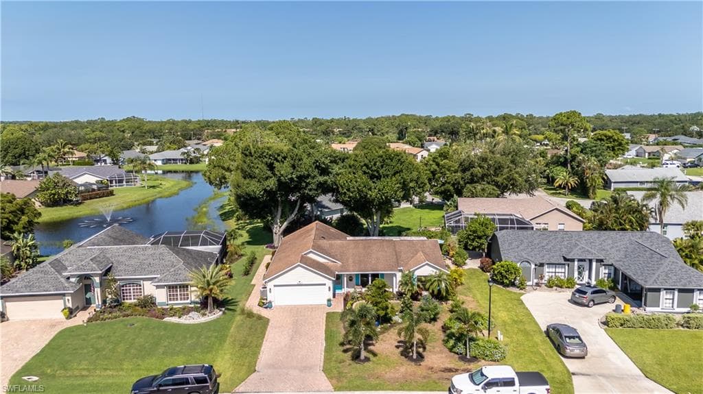 9967 Country Oaks DR, FORT MYERS FL 33967-48