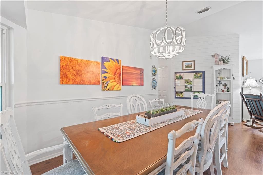 9967 Country Oaks DR, FORT MYERS FL 33967-28