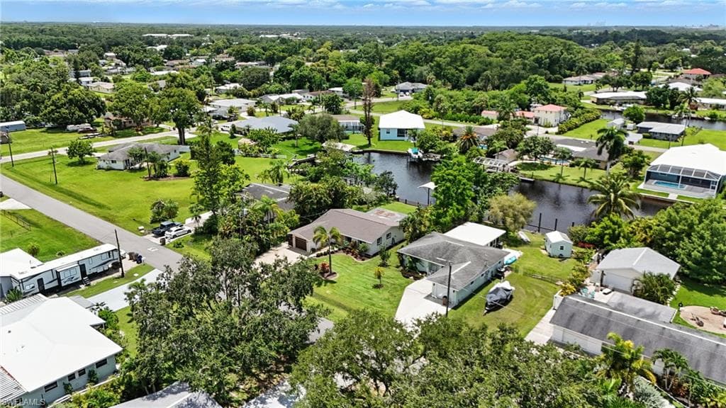 2131 Saint Croix AVE, FORT MYERS FL 33905-35