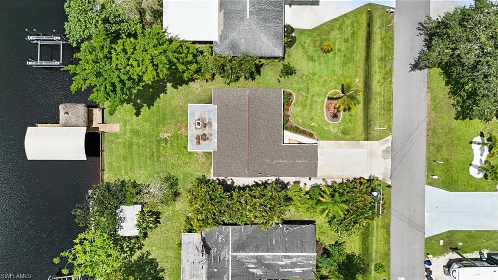 2131 Saint Croix AVE, FORT MYERS FL 33905-31