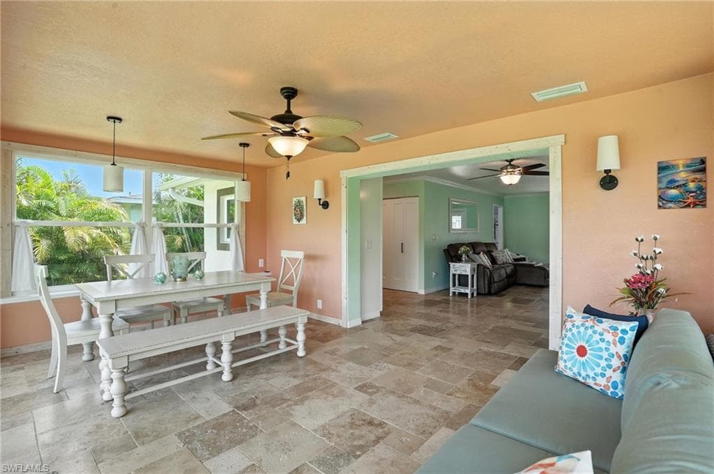 2131 Saint Croix AVE, FORT MYERS FL 33905-13