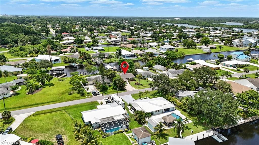 2131 Saint Croix AVE, FORT MYERS FL 33905-34