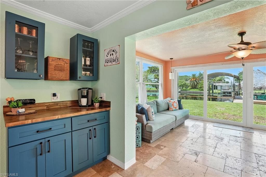 2131 Saint Croix AVE, FORT MYERS FL 33905-7