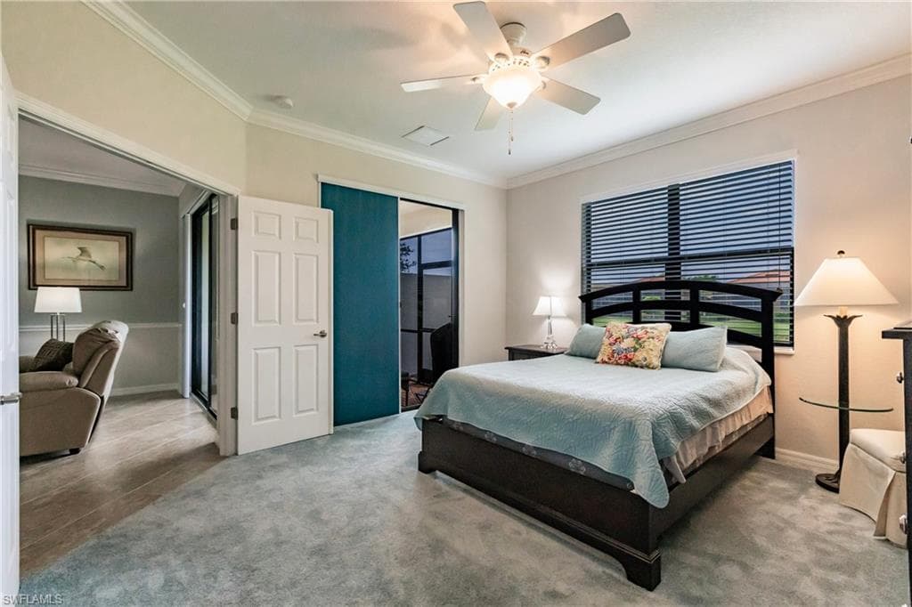 1403 Oceania DR S, NAPLES FL 34113-17